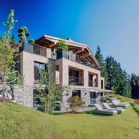 Everything About Chalet Feels Fresh And Exciting Oberlech